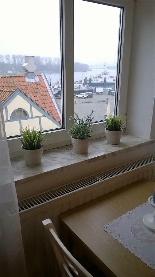 Rooming24, Kleine Pension Lübeck Buitenkant foto