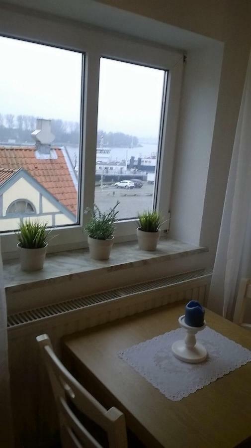 Rooming24, Kleine Pension Lübeck Buitenkant foto